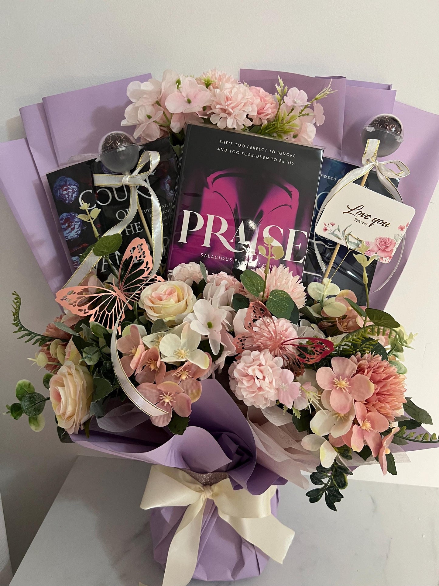 Book Bouquet